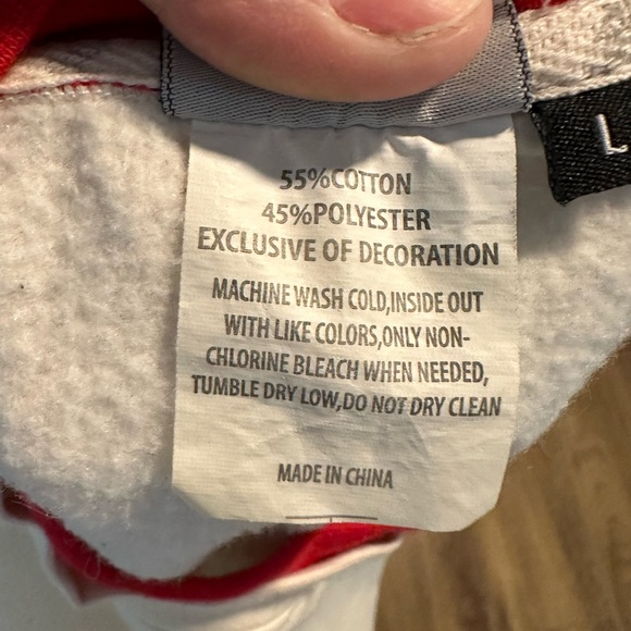 KING UNIVERSAL DOG CHRISTMAS SWEATSHIRT - Picture 4 of 5